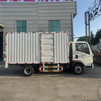 Camion leggero howo 4×2 box
